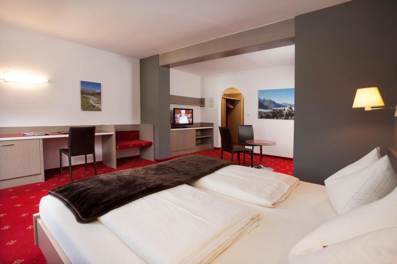 Hotel Bruno Fügen Εξωτερικό φωτογραφία