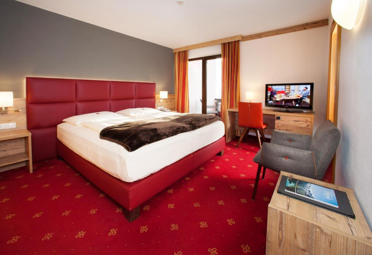 Hotel Bruno Fügen Εξωτερικό φωτογραφία