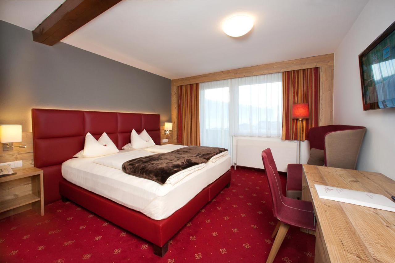 Hotel Bruno Fügen Εξωτερικό φωτογραφία