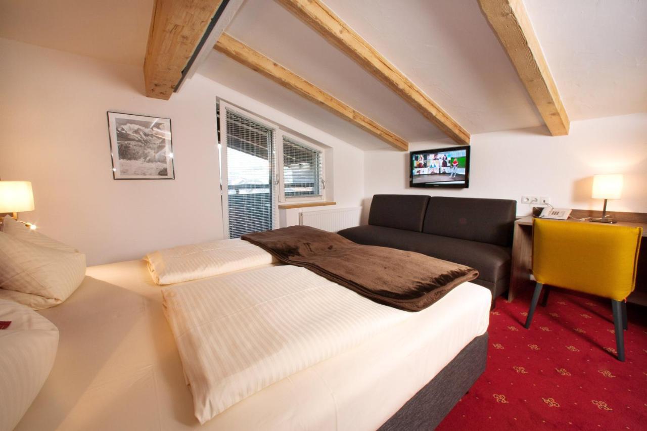 Hotel Bruno Fügen Εξωτερικό φωτογραφία